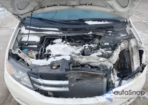 2015 Honda Odyssey Touring/Touring Elite from USA, damaged, VIN 5FNRL5H94FB091167